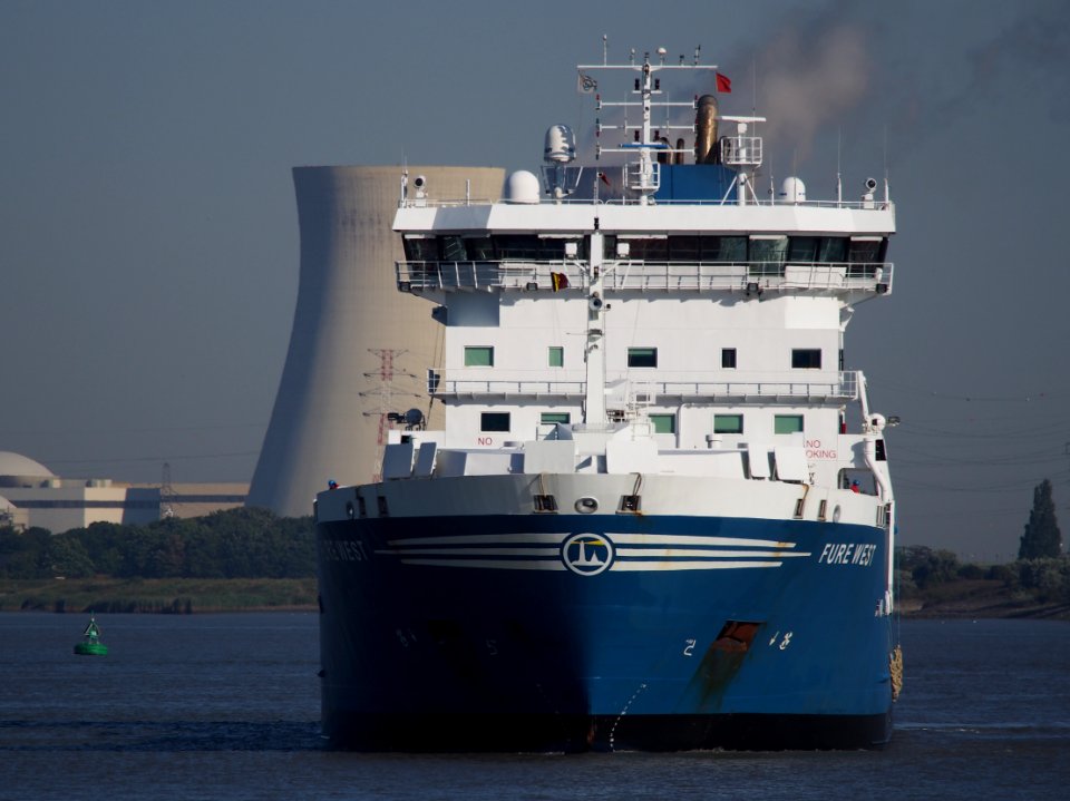 Fure West - IMO 9301873, on the Schelde river pic2