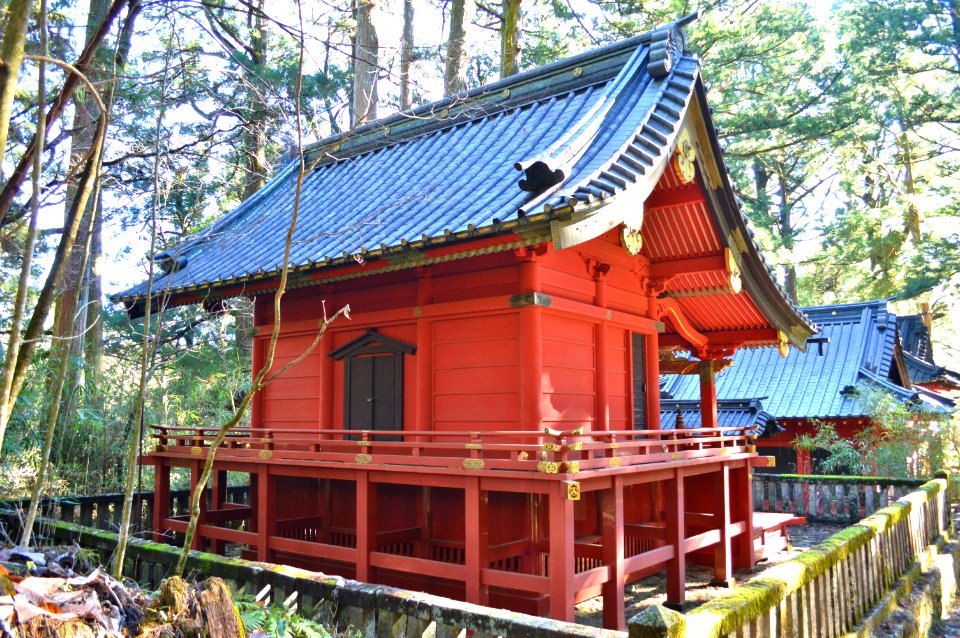 Futarasan Shrine (Nikko) Takino-o-jinja honden-2