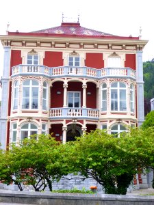 Güeñes - Ayuntamiento (Villa Urrutia) 09