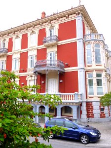 Güeñes - Ayuntamiento (Villa Urrutia) 10