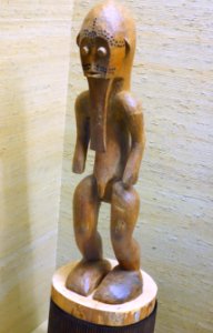 Funeral statue for kota society member - Metoko - Royal Museum for Central Africa - DSC06955