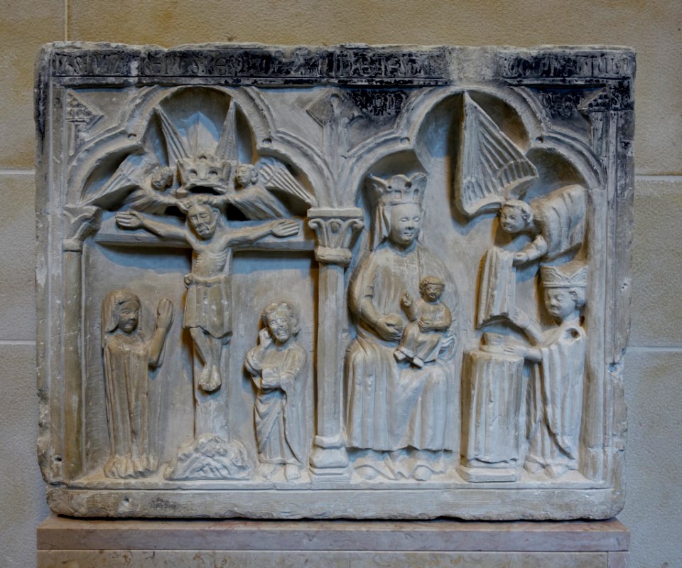 Funeral relief, from the Capela de Santa Comba, 13th-14th century - Museu Nacional de Machado de Castro - Coimbra, Portugal -DSC09884