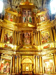 Güeñes - Iglesia de Santa María, retablo mayor 13