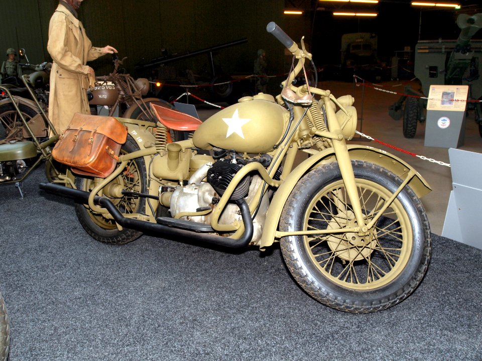 G-631 Indian 841, 757cc, 104-804-0, HQ-17, TP 18 pic2