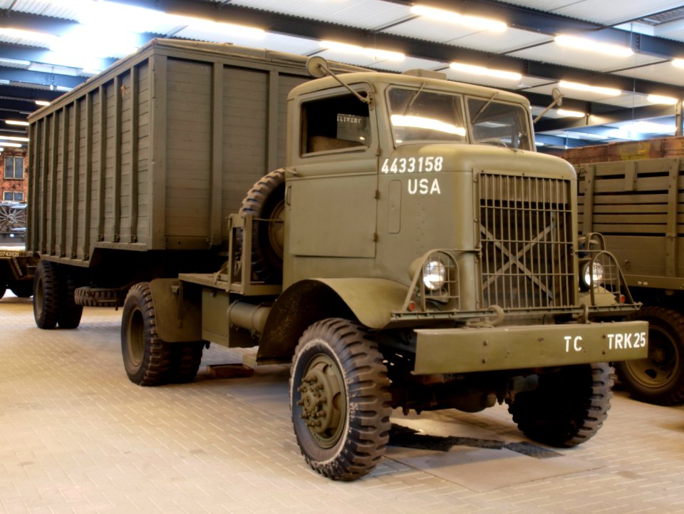 G-510 4x4 Autocar U7144T, pic1