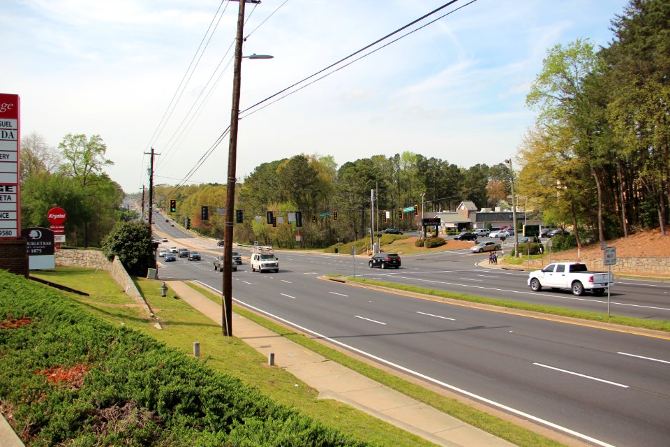 GA SR 140 in Roswell, GA March 2020