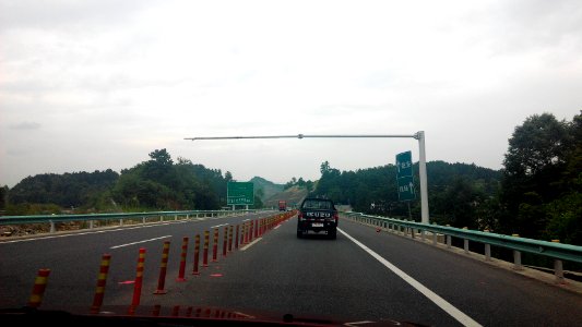 G6001-G75 Guiyang Ring Expwy Temporarily Single Lane