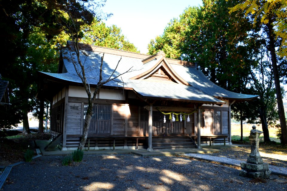 Fukabuchi-jinja, haiden-2