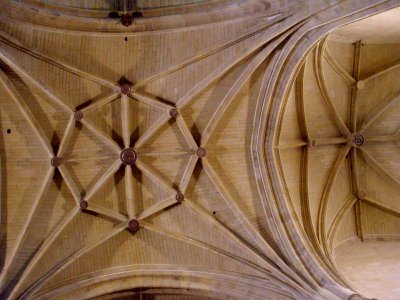 Fuenterrabia - Iglesia de Santa María de la Asunción y del Manzano 46