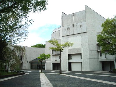 Fukushima-City-Concert-Hall-2012050401