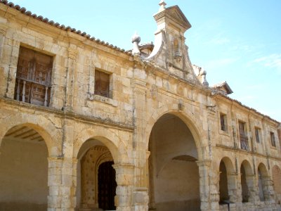 Fuentes de Nava -Iglesia de Santa Maria 1