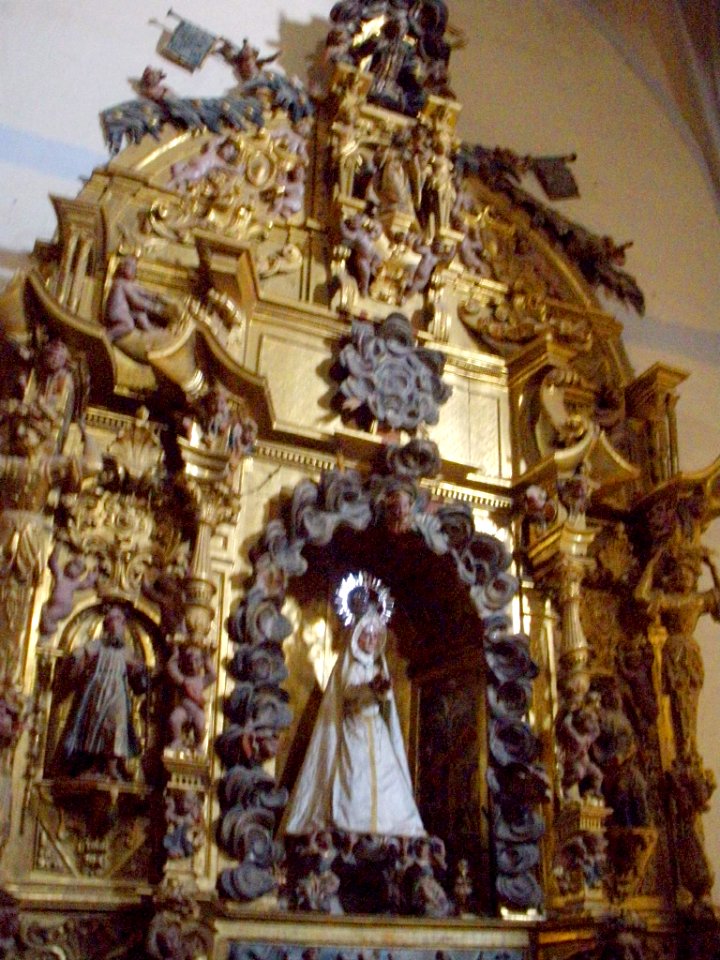 Fuentes de Nava - Iglesia de San Pedro 07
