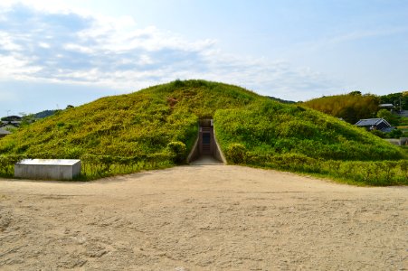 Fujinoki Kofun, entrance