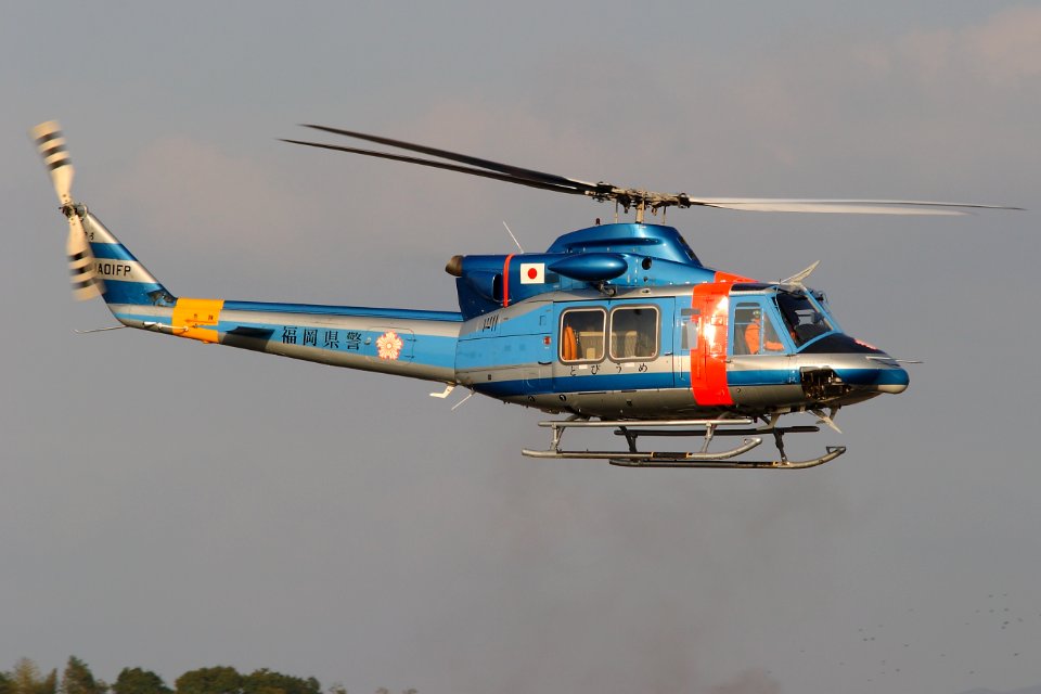 Fukuoka Police-Bell 412EP-JA01FP-Fukuoka airport-20081212-152838