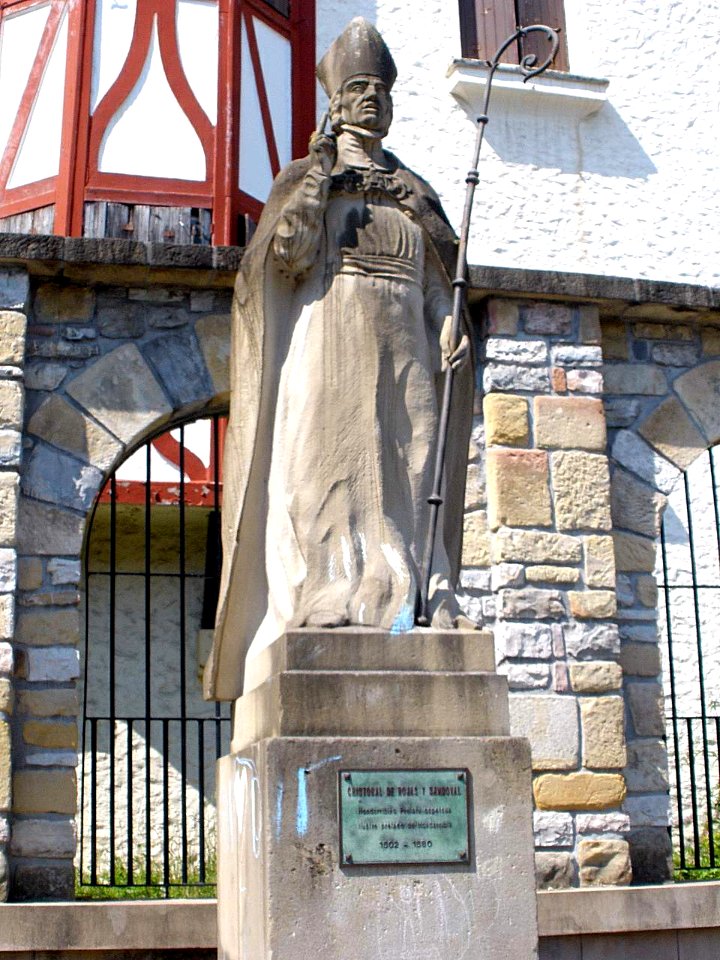Fuenterrabía - Plaza del Obispo 2