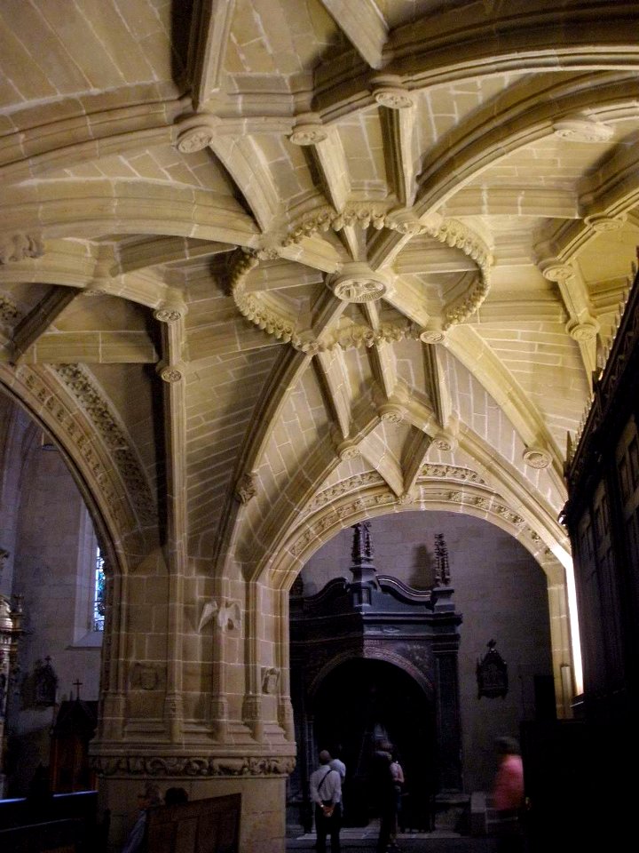 Fuenterrabia - Iglesia de Santa María de la Asunción y del Manzano 34