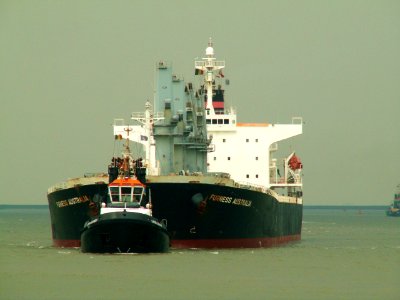 Furness Australia bow - IMO 9243459 - Callsign H9NZ at Port of Antwerp, Belgium 01-Sep-2005