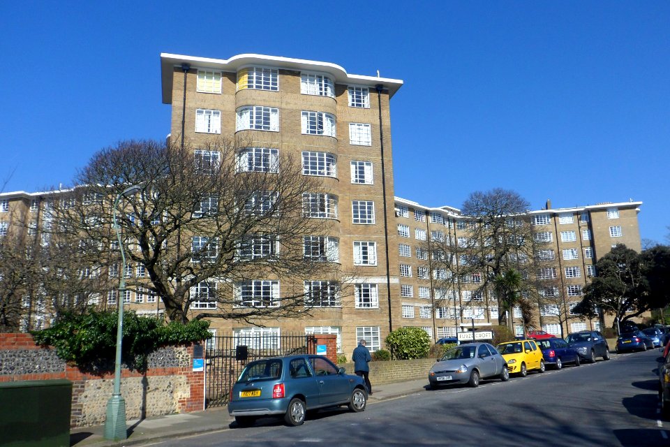 Furze Croft, Furze Hill, Hove (March 2014) (2)