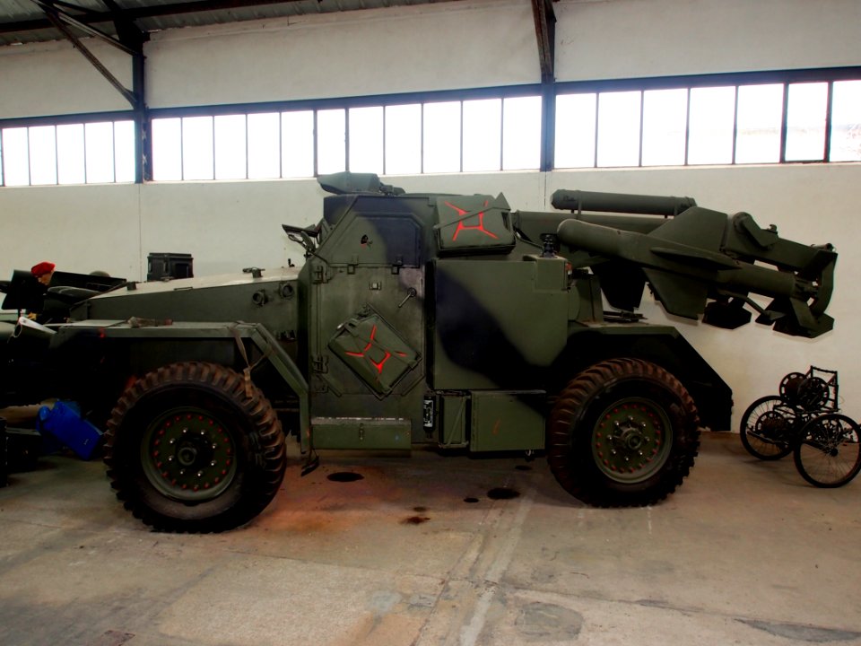 FV1620 Humber Hornet (FV1620, Truck 1 ton, air portable, launcher, Hornet in the Musée des Blindés, France, pic-7