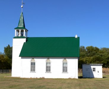 Furnas County Norwegian Lutheran Church from S 1