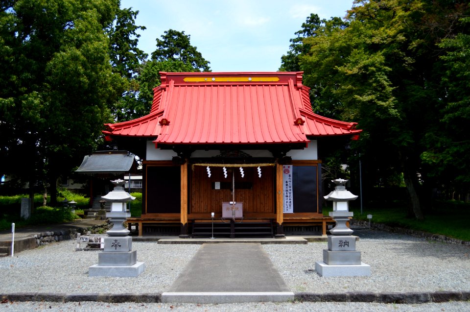 Fukuchi-jinja haiden-1