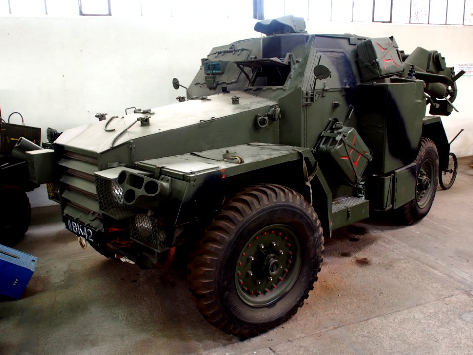 FV1620 Humber Hornet (FV1620, Truck 1 ton, air portable, launcher, Hornet in the Musée des Blindés, France, pic-6