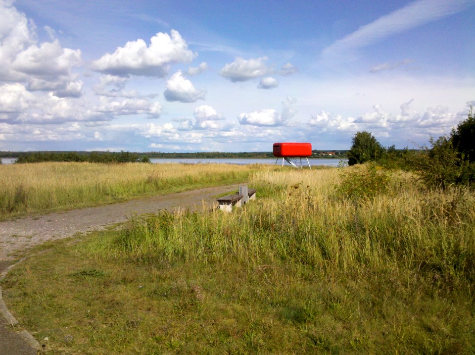 Futuristischer Wetterschutz am Gremminer See -Südwestende- im September 2017