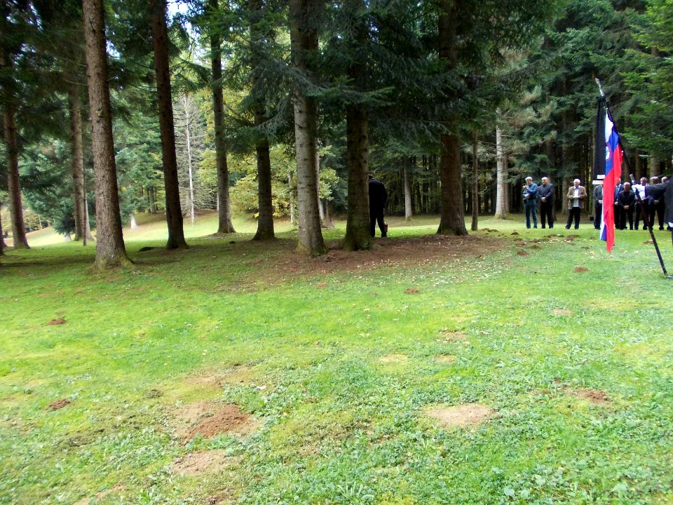 Funeral at Srebrniče Cemetery, October 18 2019 05