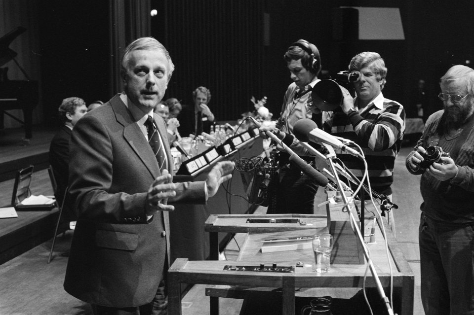 Fusie congres CDA in Den Haag , Steenkamp aan het woord, Bestanddeelnr 931-0787