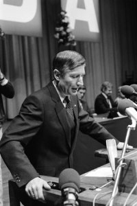Fusie congres CDA in Den Haag , Van Agt aan het woord, Bestanddeelnr 931-0797