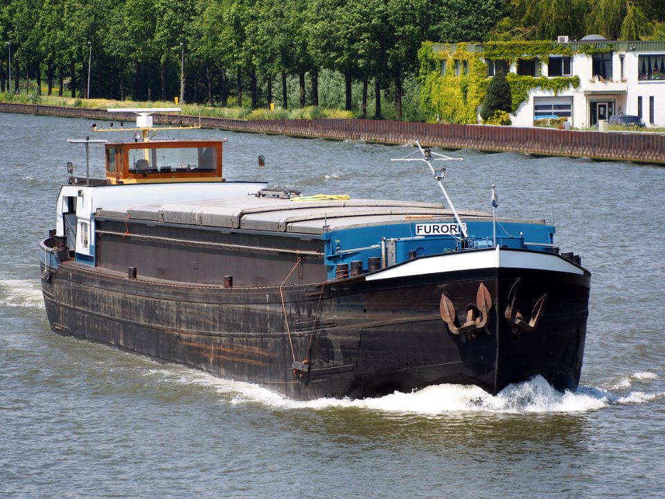 Furore - ENI 03170633, Amsterdam-Rijn kanaal, pic2