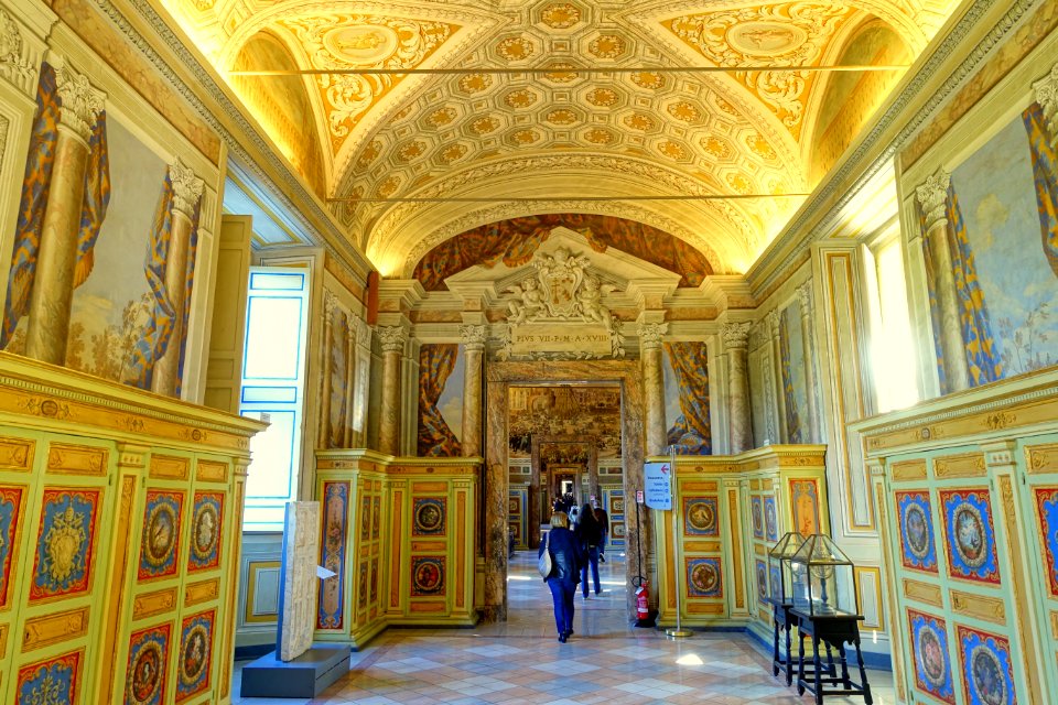Galleria di Urbano VIII - Vatican Museums - DSC00758