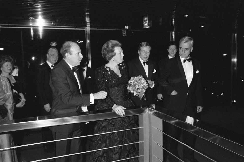 Galaconcert t.g.v. 100-jarig bestaan Concertgebouw en afronding renovatie Prins, Bestanddeelnr 934-2282
