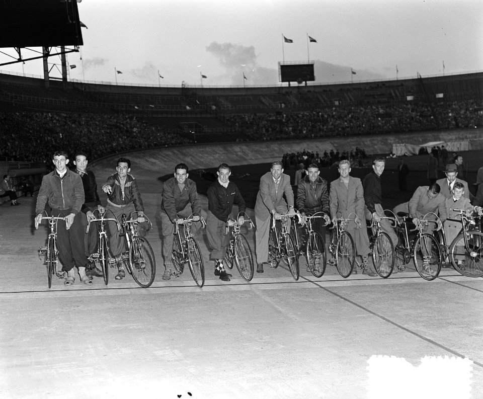 Gala-avond Tour de France Stadion Amsterdam, Bestanddeelnr 906-5765