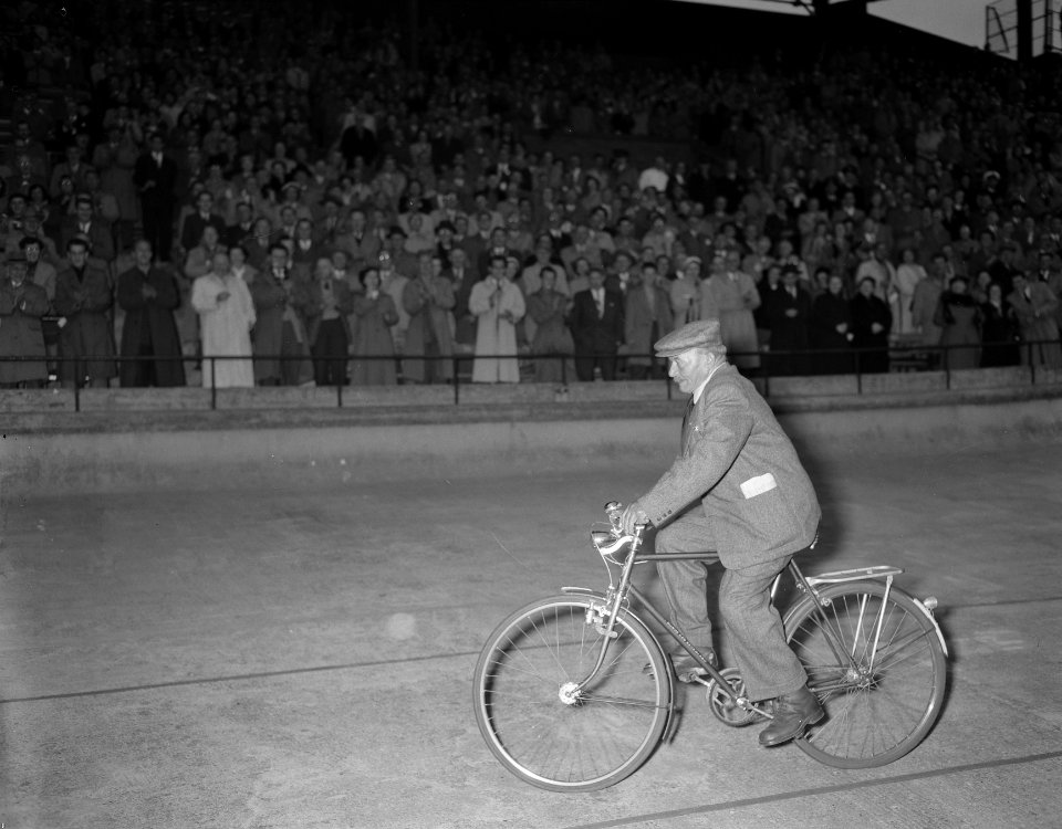 Gala-avond Tour de France Stadion Amsterdam, Gabir ouds Tour de France winnaar, Bestanddeelnr 906-5768