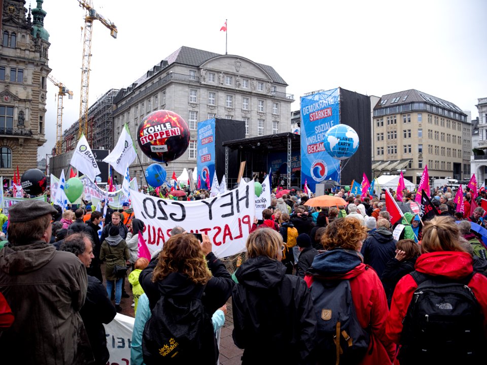 G20 Protestwelle Hamburg start 01