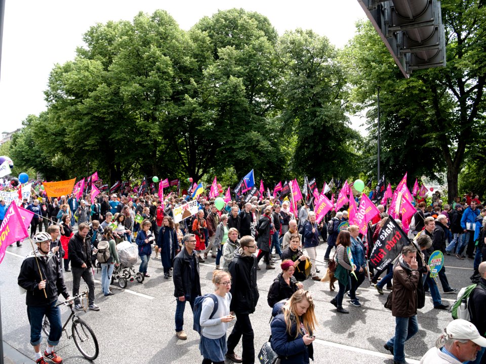 G20 Protestwelle Demonstration 04
