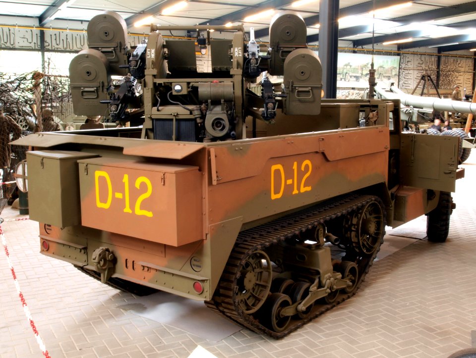 G-102 White M16A1 Half-Track MGMC pic2
