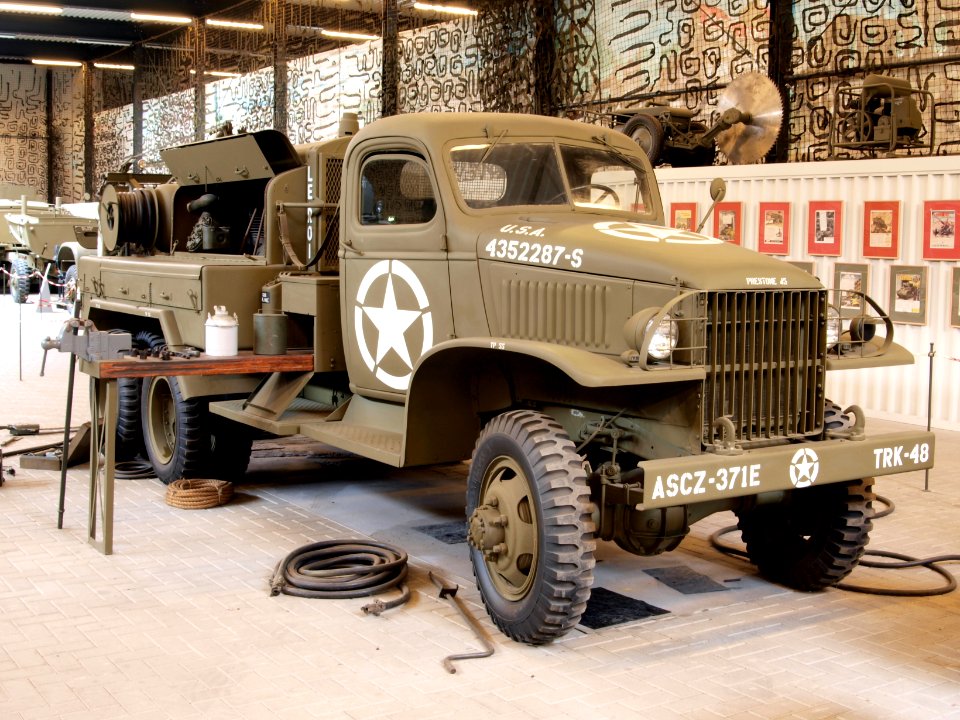G-508 6x6 GMC CCKW-353-2 Air Compressor truck pic1