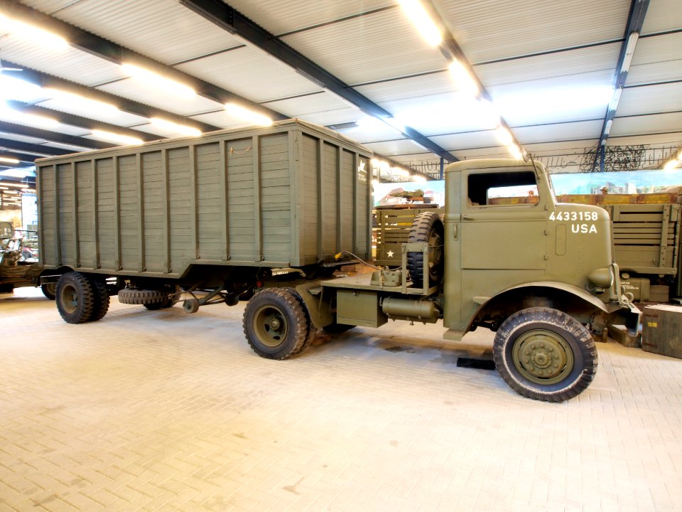 G-510 4x4 Autocar U7144T, pic3
