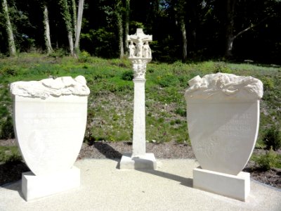 Géry (Meuse) croix de chemin C avec mon aux morts