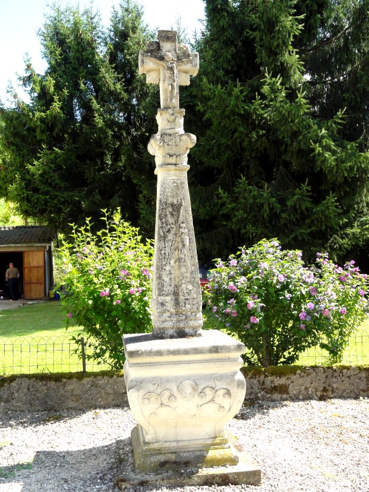 Géry (Meuse) croix de chemin B