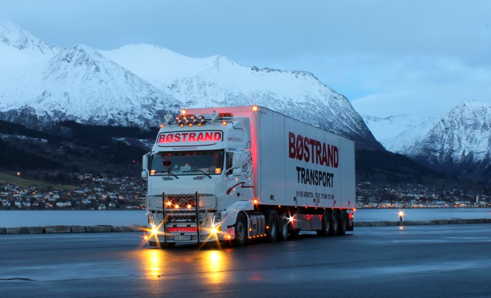 Truck volvo bostrand