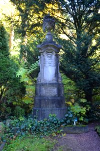 Frankfurt, Hauptfriedhof, Grab J 163 Kohlhepp