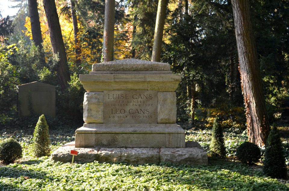 Frankfurt, Hauptfriedhof, Grab III Gartengräber 9 Gans