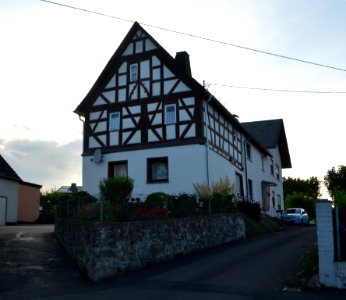 Görgeshausen, Auf dem Berg 1a