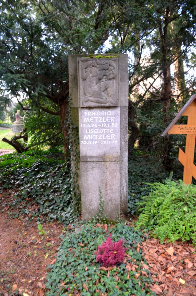 Frankfurt, Hauptfriedhof, Grab IV 399 Metzler