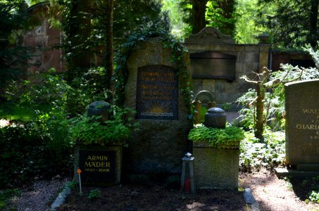 Frankfurt, Hauptfriedhof, Grab I 118 v.d. Emden