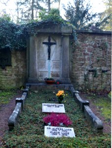 Frankfurt, Hauptfriedhof, Grab I adM 36 Luce