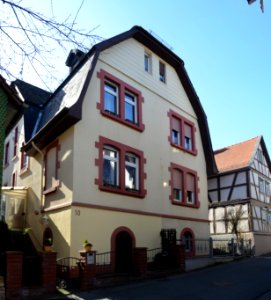 Frankfurt-Seckbach, Niedergasse 8-10